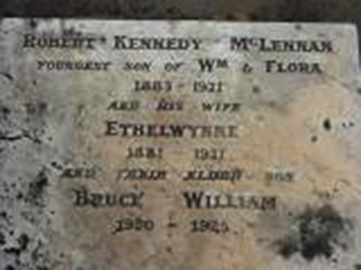 Photo of headstones/Robert Kennedy McLennan 1883-1971 hdstn Banyena cem